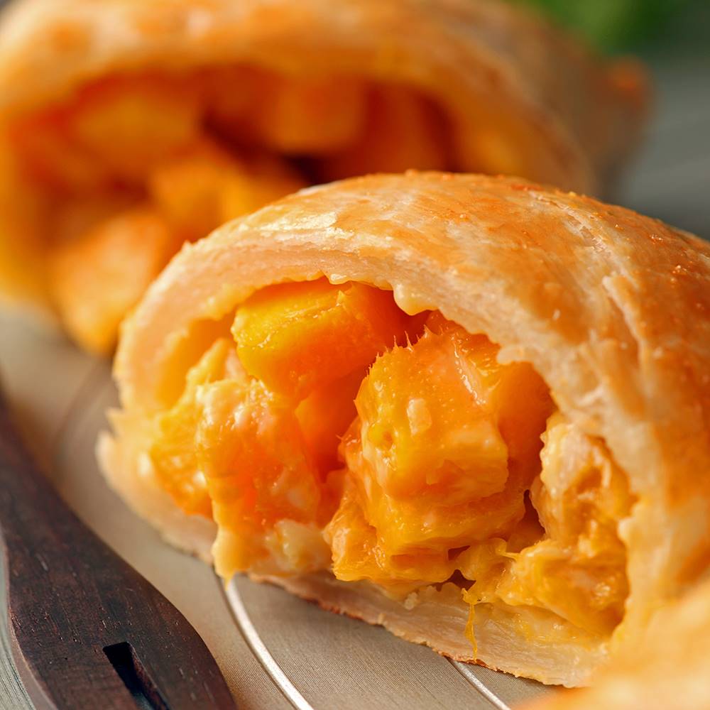 Mango and Cheese Pie (Serves: 4)